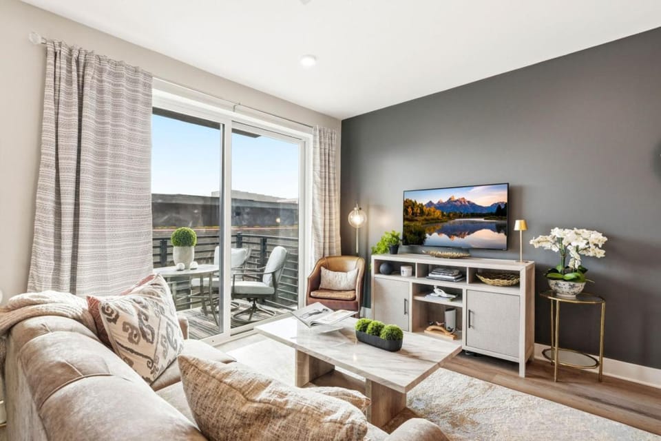 Beautiful New Construction Condo Downtown Knox Apartment in Knoxville