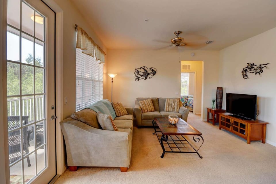 11741 Pasetto Ln #301 House in Iona