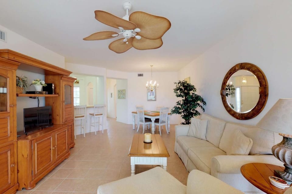 10127 Colonial Country Club Blvd #1607 House in Fort Myers