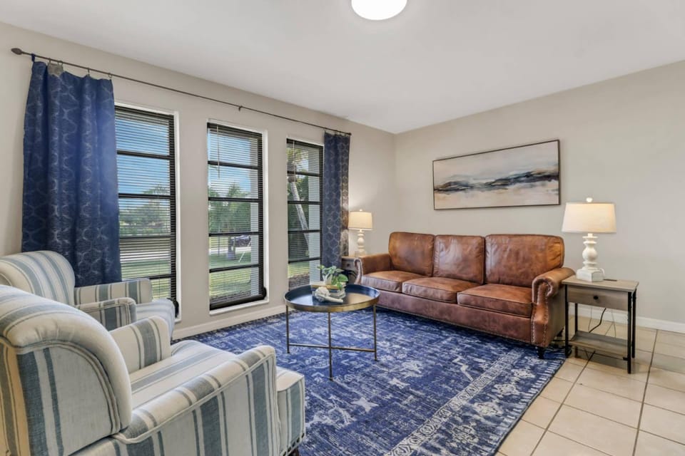 4800 SW 12th PL House in Cape Coral