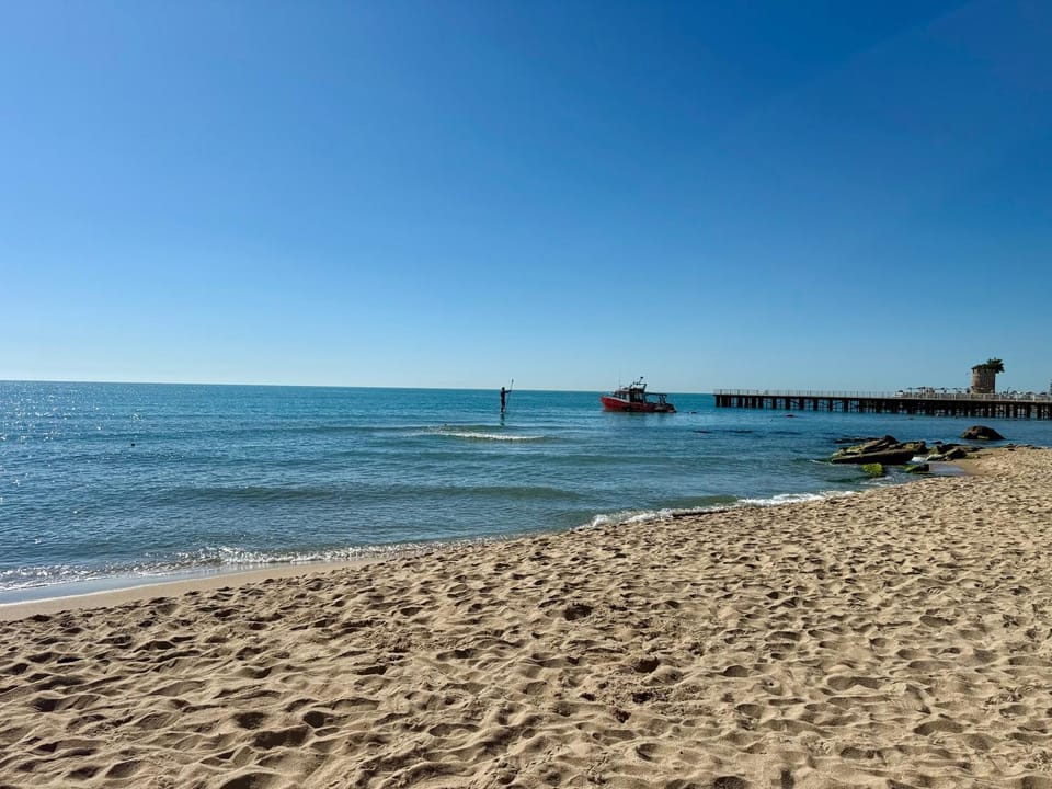 Nearby landmark, Beach
