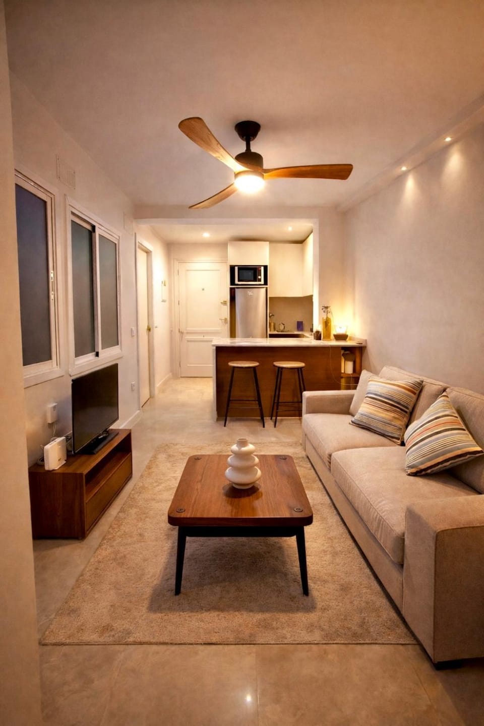 TV and multimedia, Seating area
