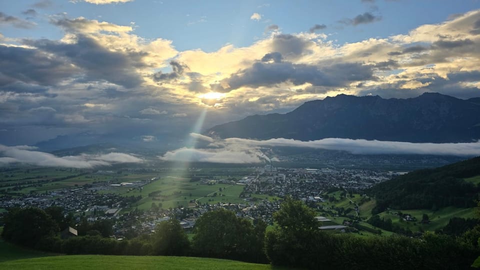 Day, Natural landscape, View (from property/room), Mountain view, Sunrise