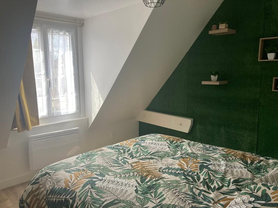 Large apartment, two furnished bedrooms Apartment in Centre-Val de Loire