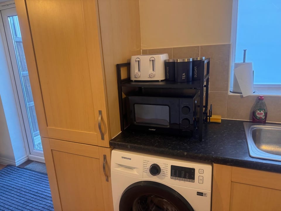 Sleeps 9- Garden- Parking- WiFi- Near uea and nnuh House in Costessey