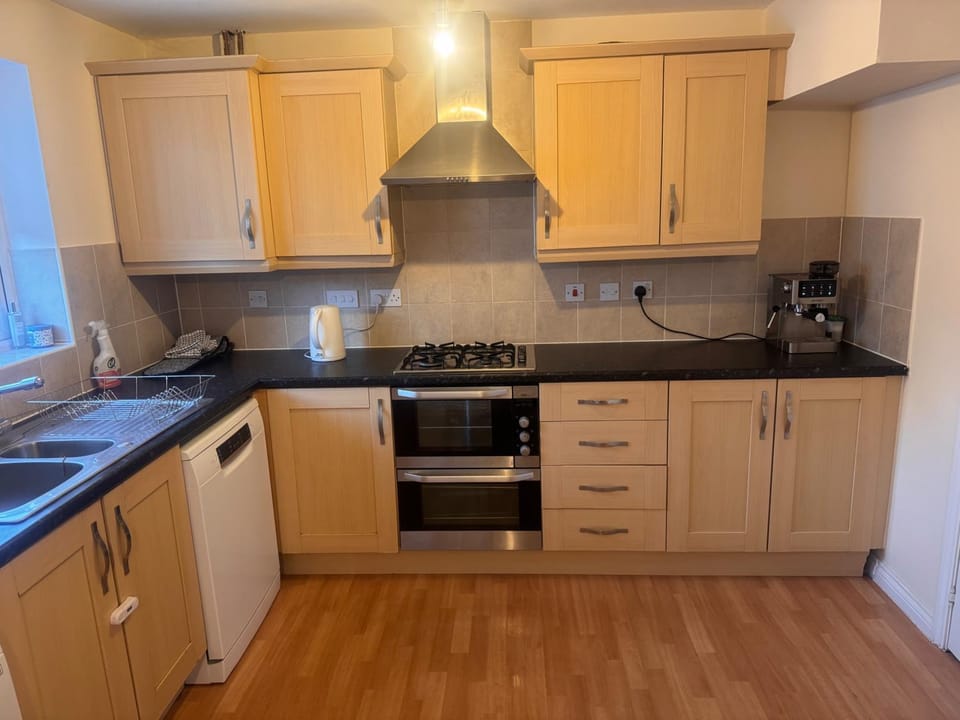 Sleeps 9- Garden- Parking- WiFi- Near uea and nnuh House in Costessey