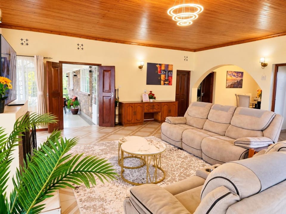 4 bedroom Boma Naivasha House in Kenya