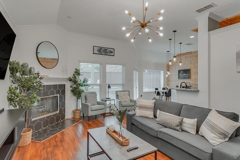TV and multimedia, Living room