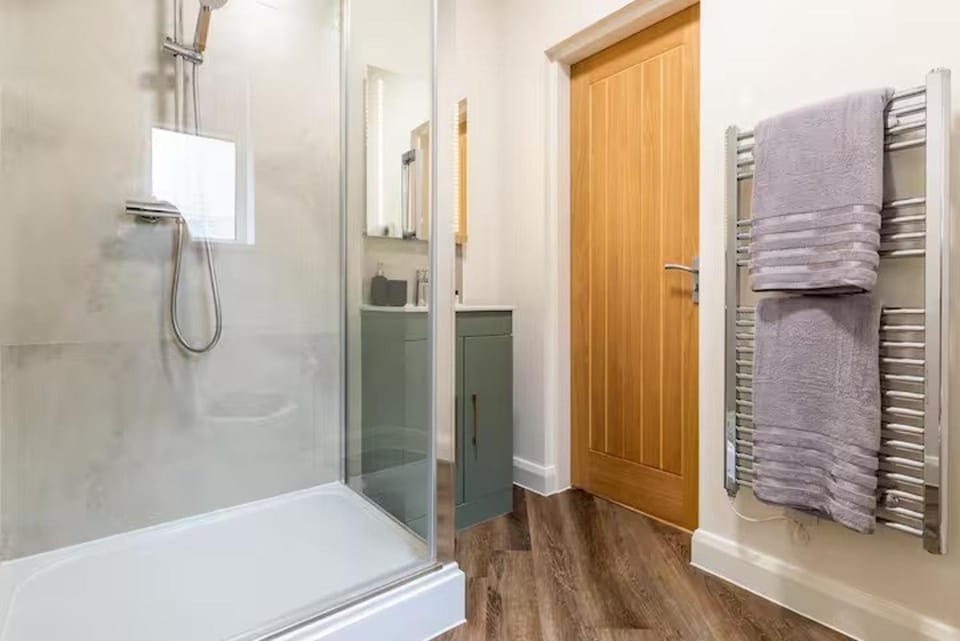 Shower, Bathroom, Bath, furniture, towels