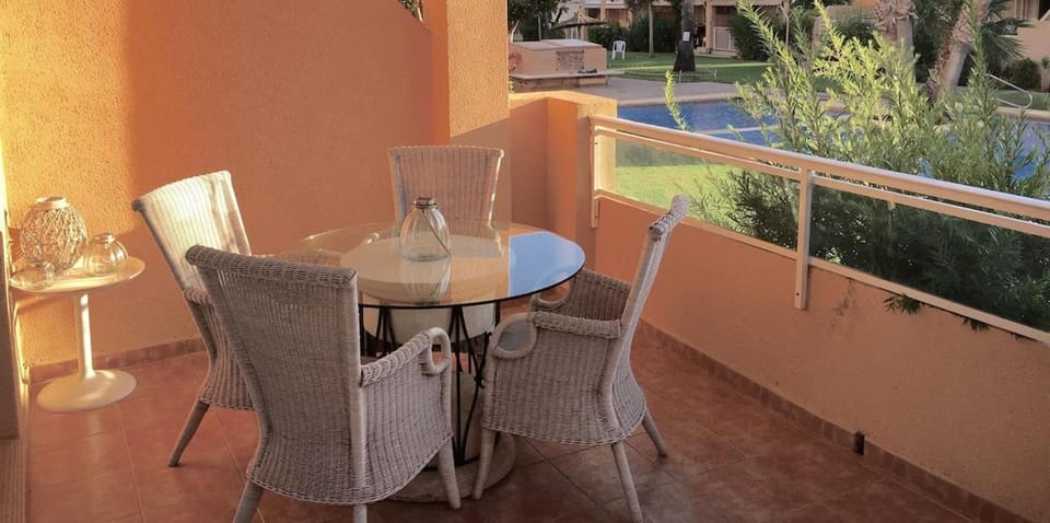 2 bed Apt grt location shared pool outdoor area Apartment in Xàbia
