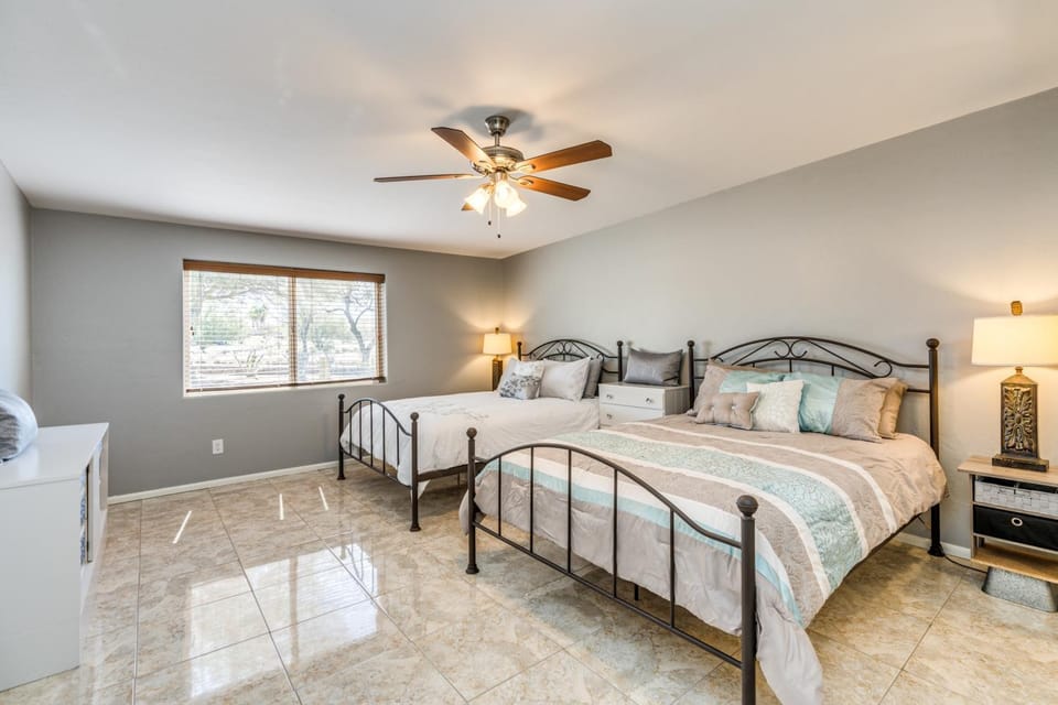 Bonanza Guest House Bed and Breakfast in Tanque Verde