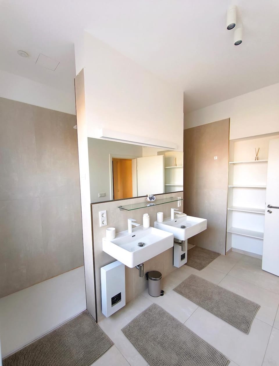 Shower, Bathroom