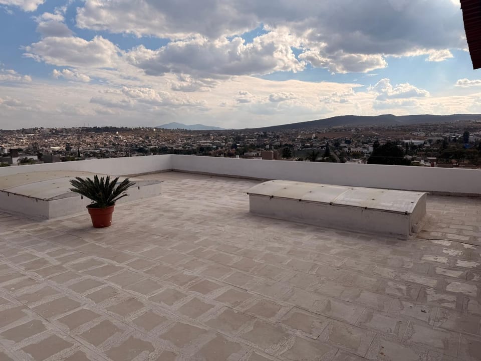 Residencia nueva en la Piedad Michoacán House in State of Guanajuato