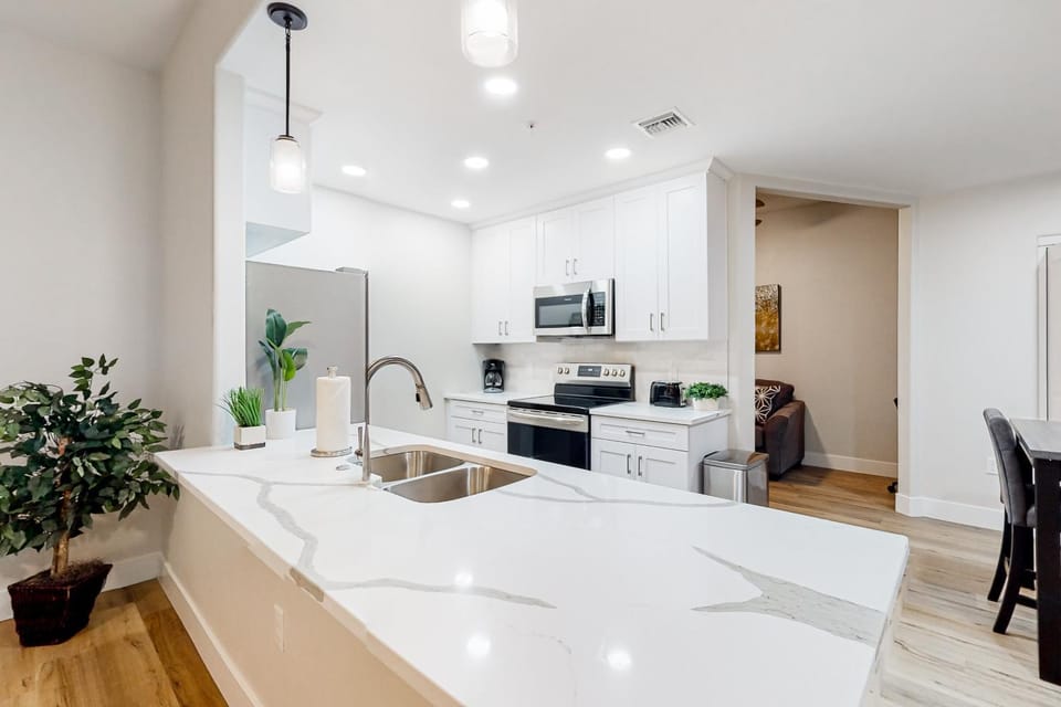 Placita Escondida #101 House in Catalina Foothills