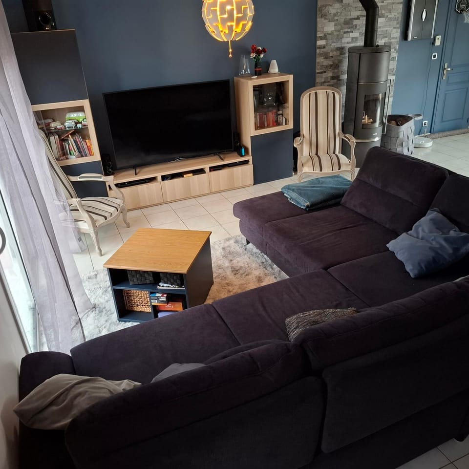 Communal lounge/ TV room