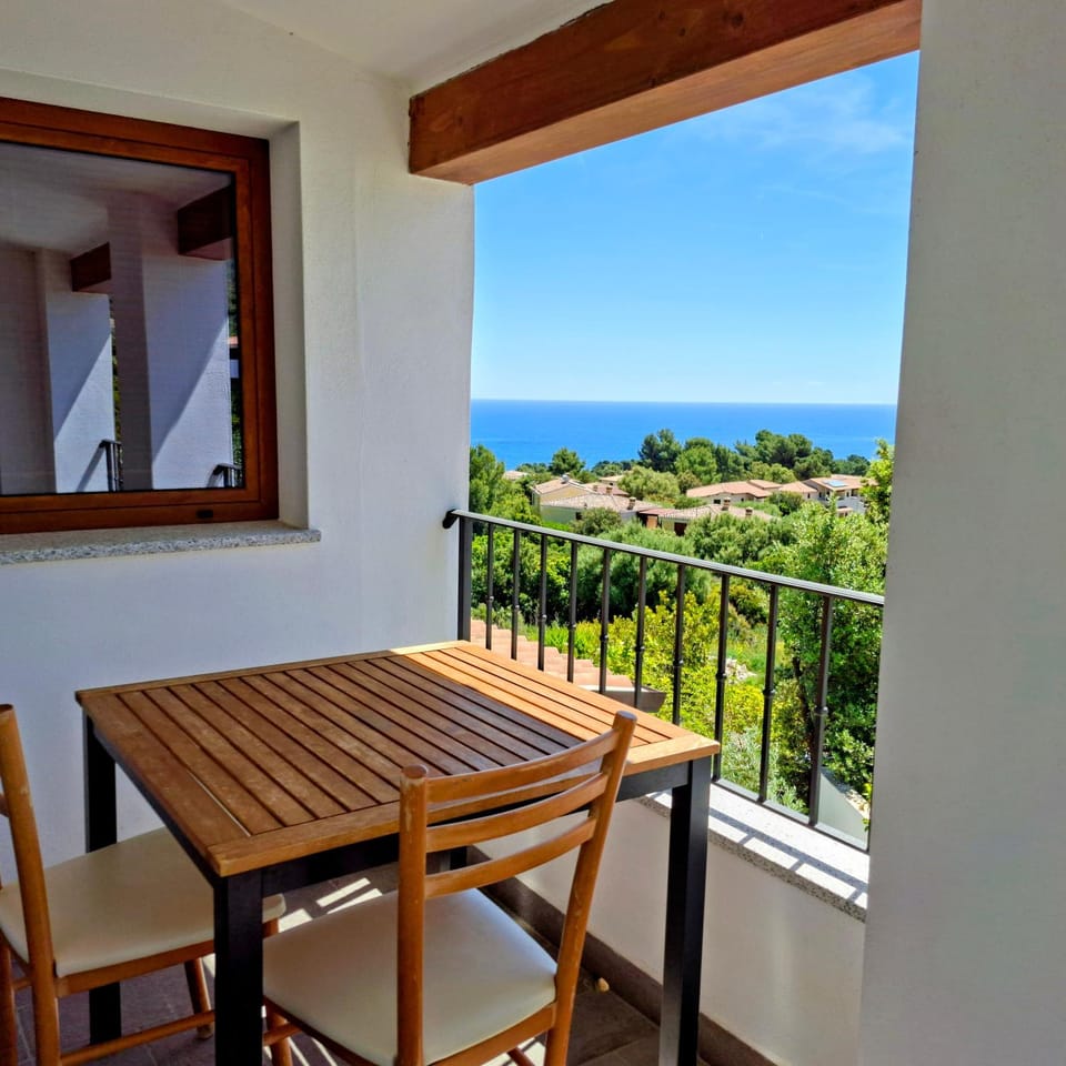 Day, View (from property/room), Balcony/Terrace, Sea view