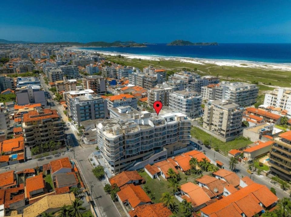 Apartamento Cabo Frio Completo, no Braga, 5 min da Praia do Forte - Wi-Fi - Garagem Apartment in Cabo Frio