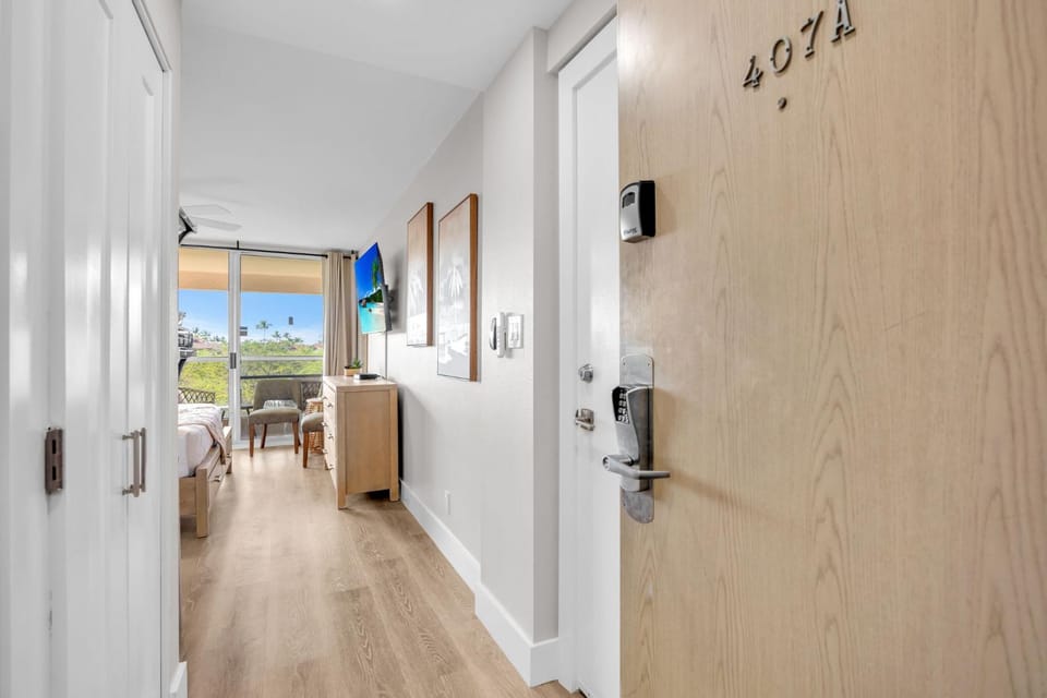 Modern Kihei Oceanside Studio Vistas Inn in Wailea