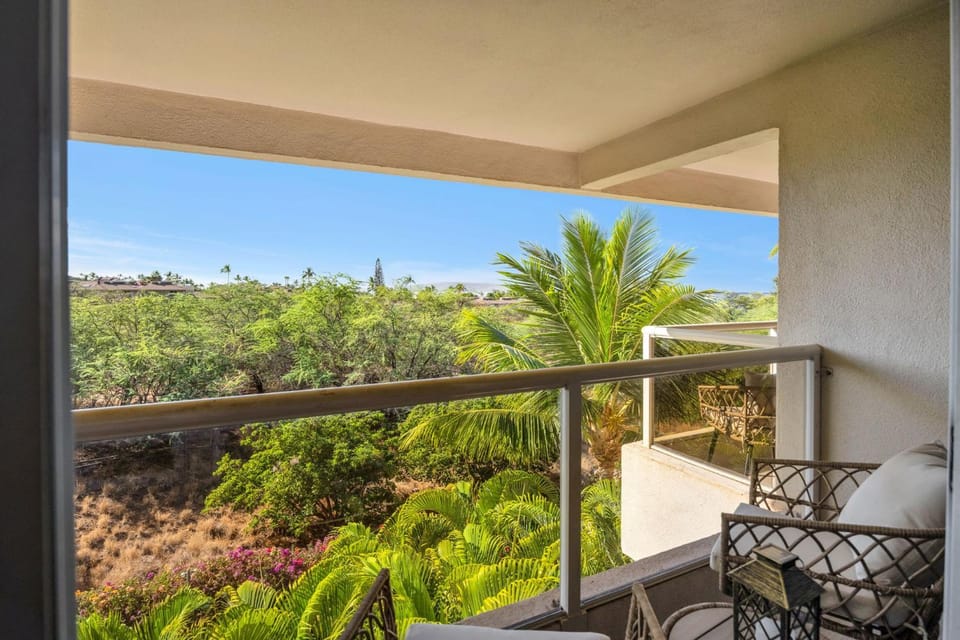 Modern Kihei Oceanside Studio Vistas Inn in Wailea