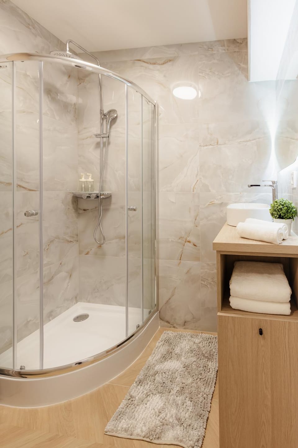 Shower, Bathroom