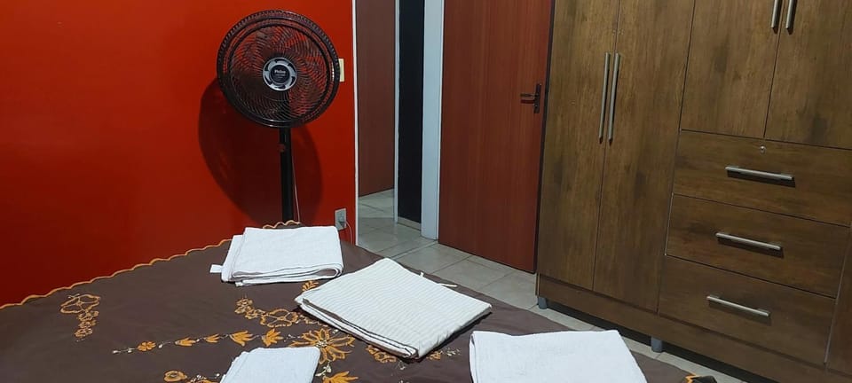 Quarto individual com cama de casal Vacation rental in São José do Rio Preto