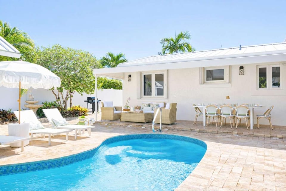 La Luna Oasis - Holiday Home West Palm House in West Palm Beach