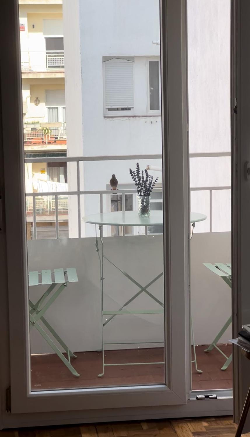 Silencioso apartamento cerca al parque el retiro Apartment in Madrid