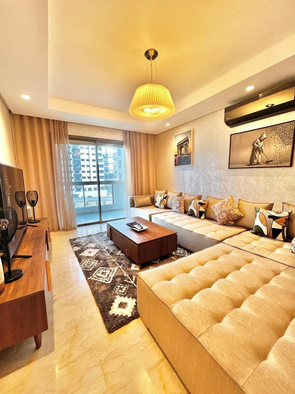 Spacious Studio with Pool & Wi-Fi Apartment in Casablanca