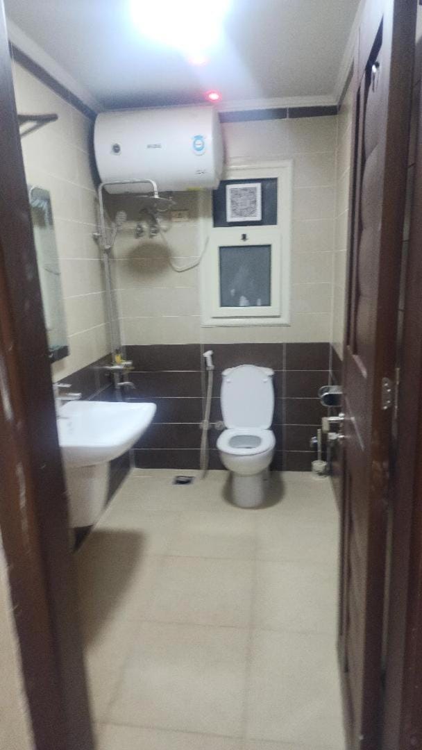 Baron City Modern Stay Near Downtown & Nasr City Apartment in Cairo Governorate