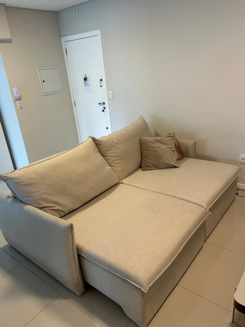 Barbecue, AC living room and bedroom 400 meters from the sea Apartment in Balneário Camboriú