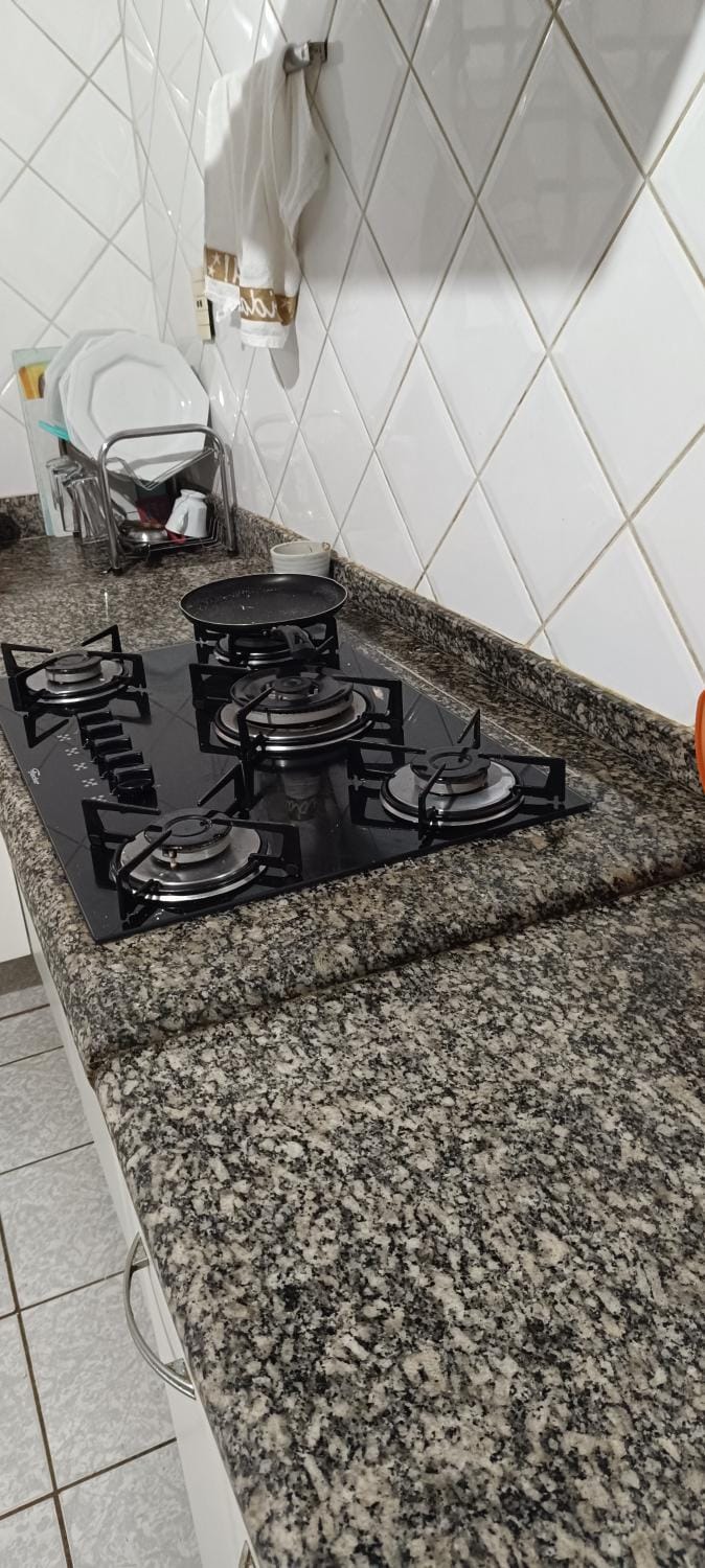 Casa de 4 quartos com piscina e churrasqueira ao lado do aeroporto House in Goiania