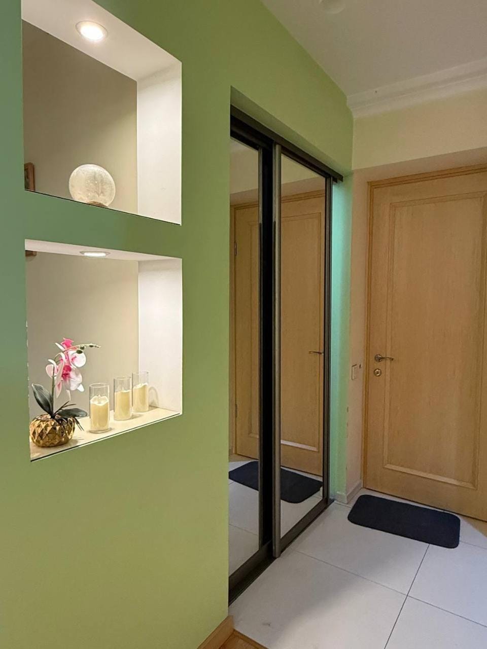Солнечный 1 кв Студия Евро Вид на реку новый мост Apartment in Dnipro