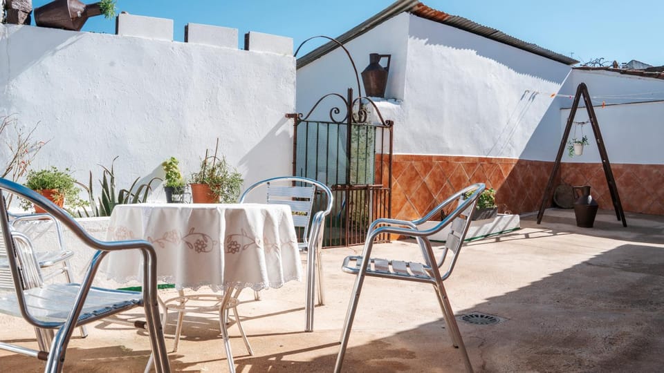 Patio, Day, Garden, View (from property/room), Balcony/Terrace, Seating area, Garden view