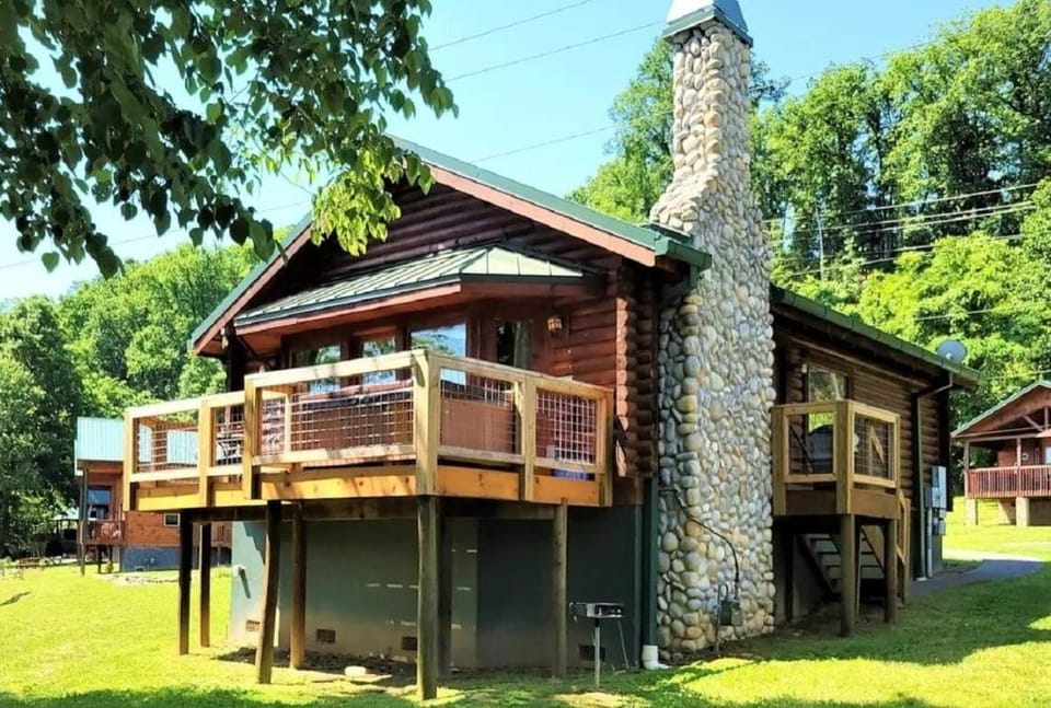 Skinny Dippin cabin Cabin in Pigeon Forge