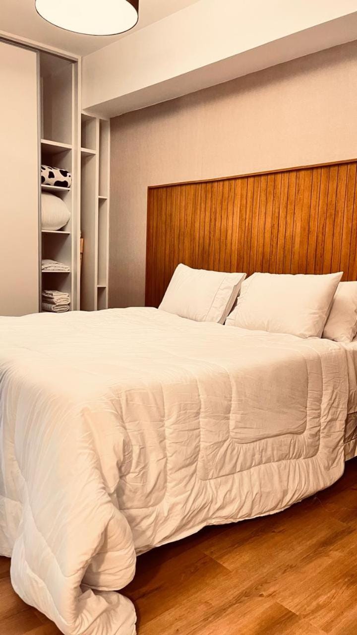Borges Landeiro Santorini Apartment in Goiania