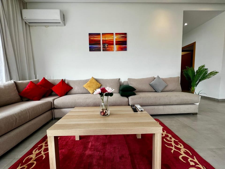 Val d'Or 3BR - Garden & Beach Access Apartment in Morocco