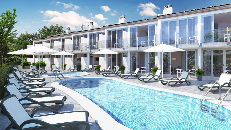 Property building, Swimming pool