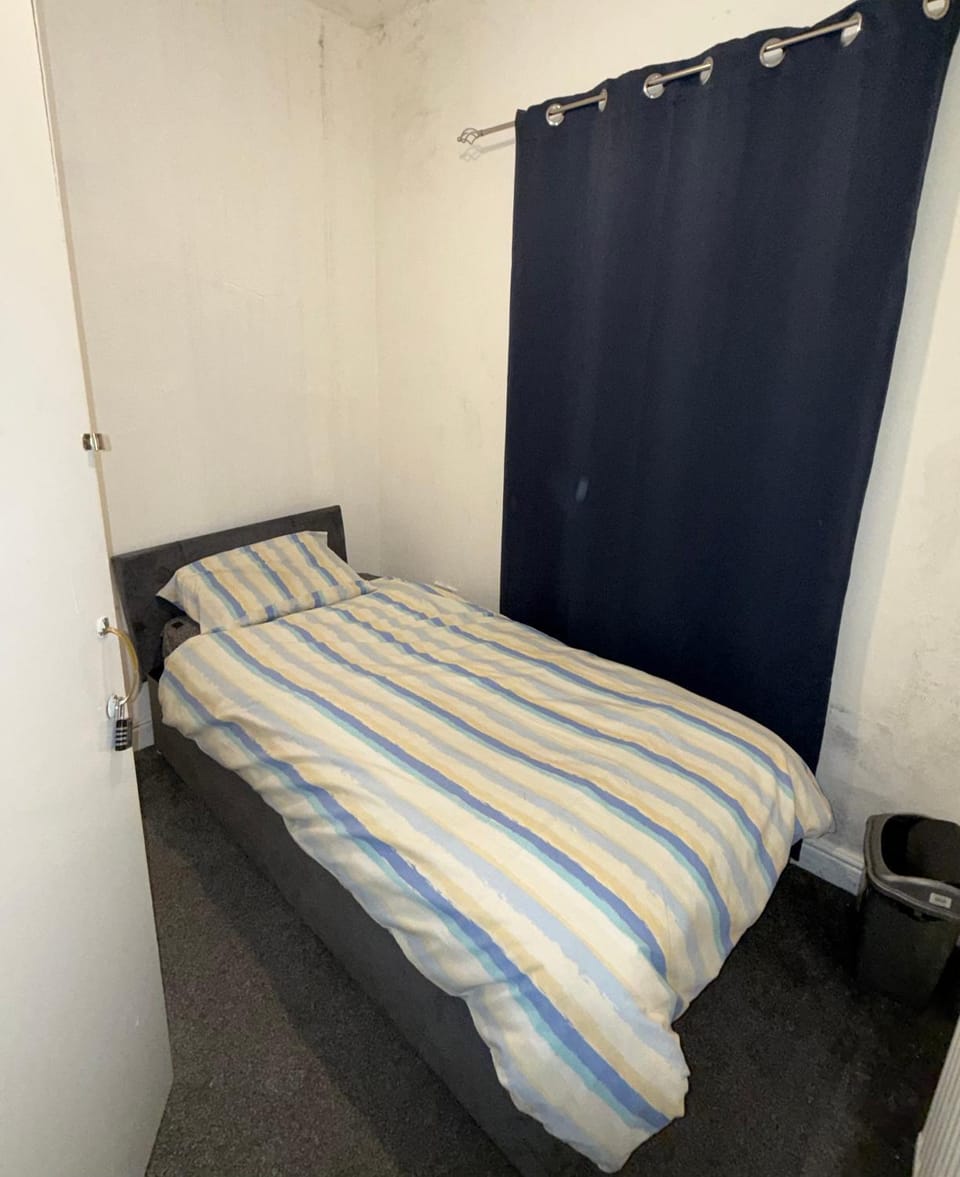 Cosy Single Room in Manchester M8 Vacation rental in Manchester