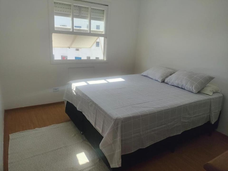 Apto frente à praia para até 3 pessoas Apartment in Santos