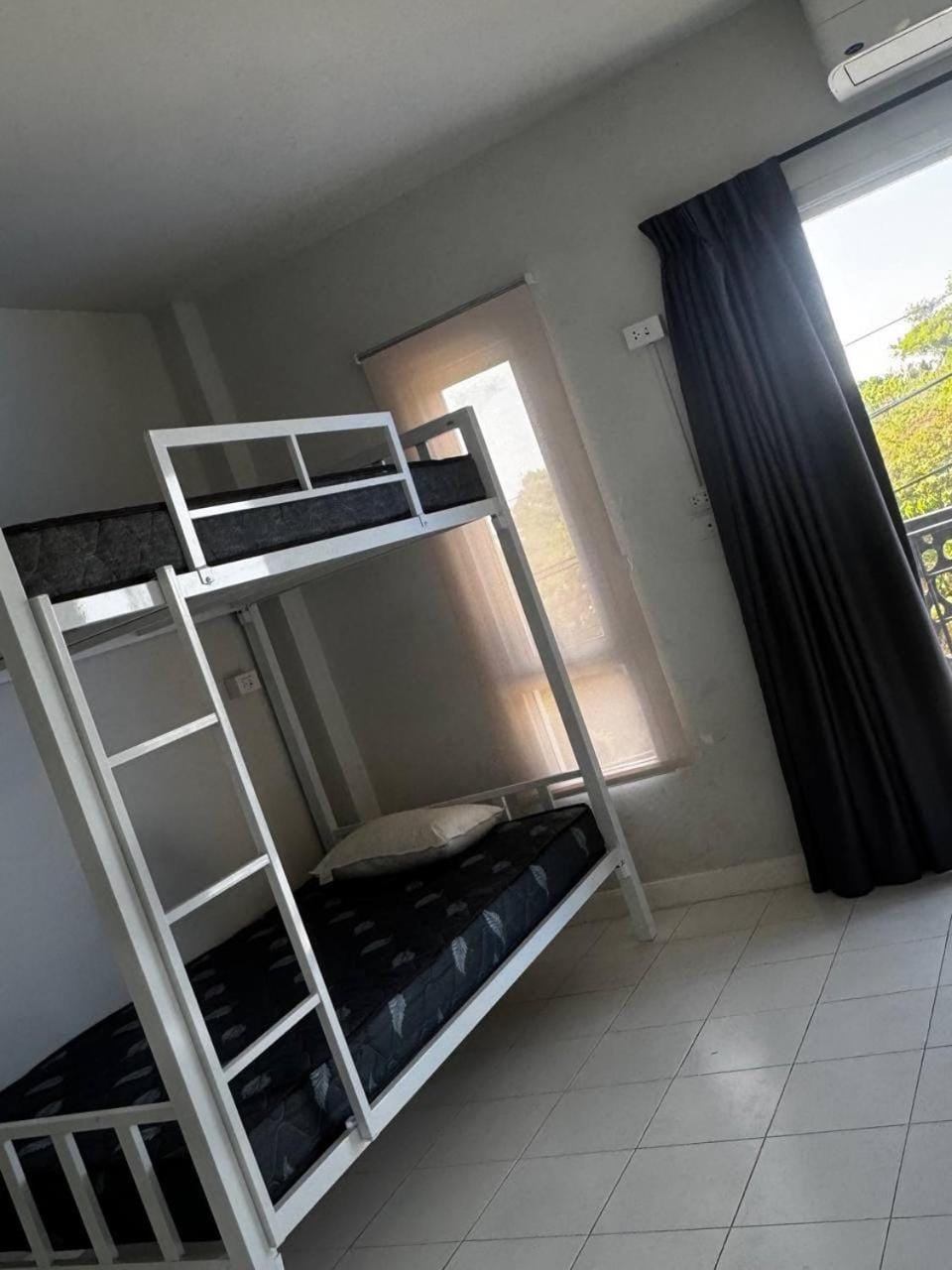 Bull Dog Travel Hostel Hostel in Phuket