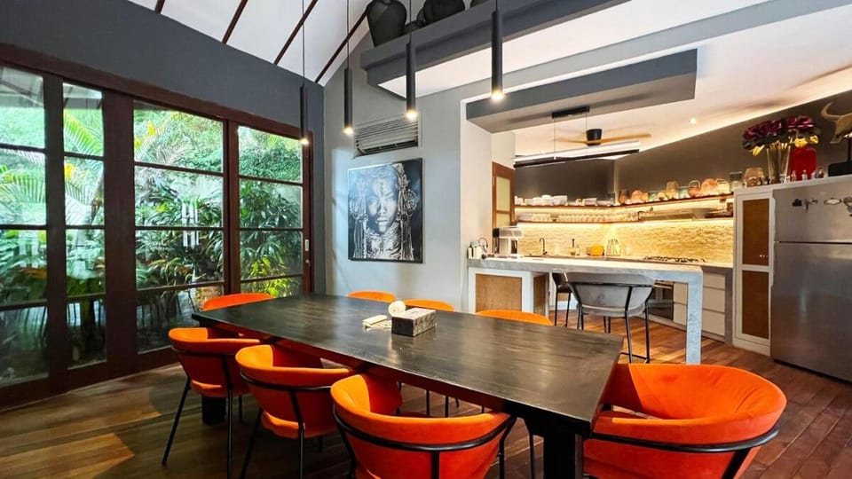 Stylish central 4 bedrooms villa in Umalas Villa in North Kuta