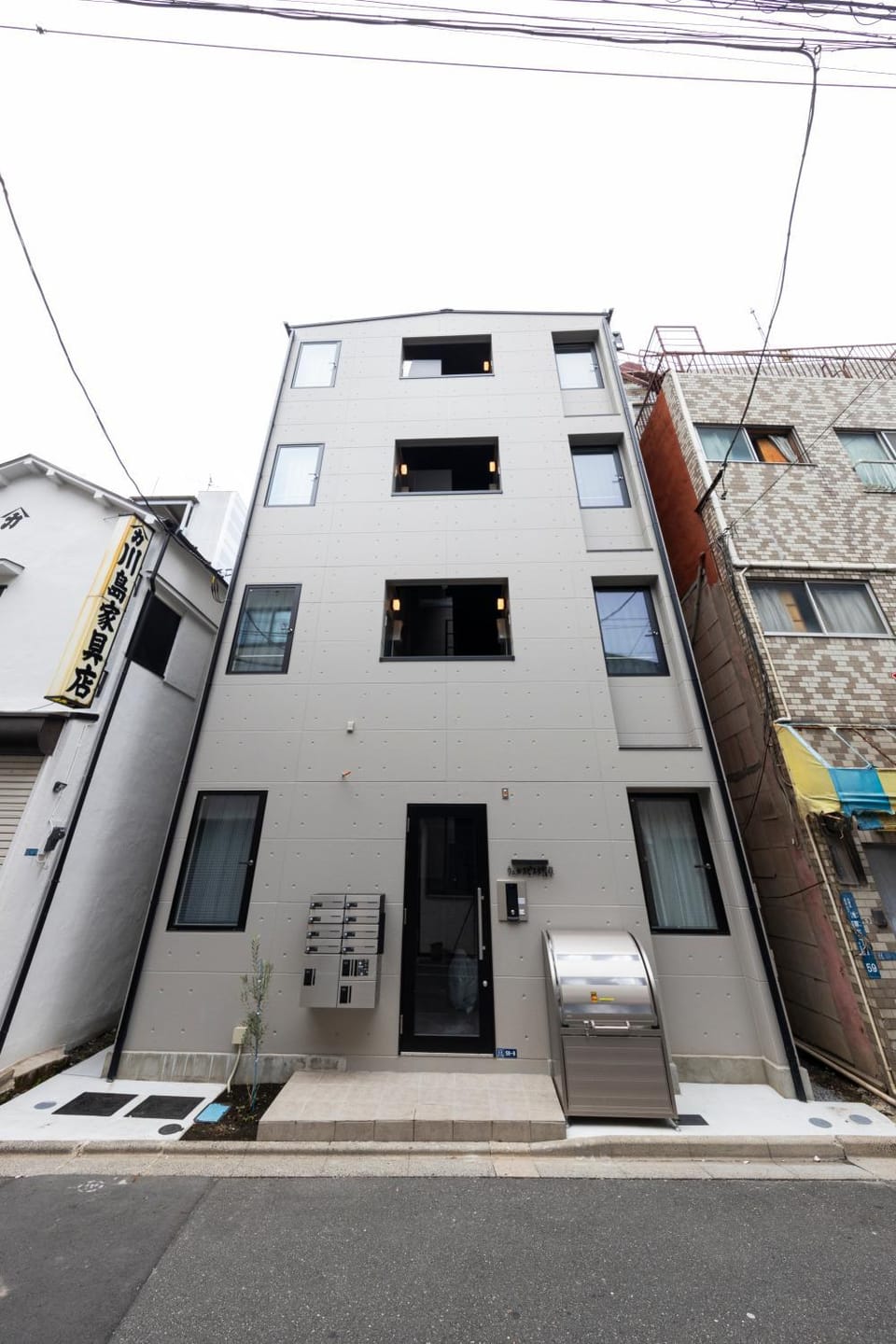 Property building, Day, Neighbourhood, Street view
