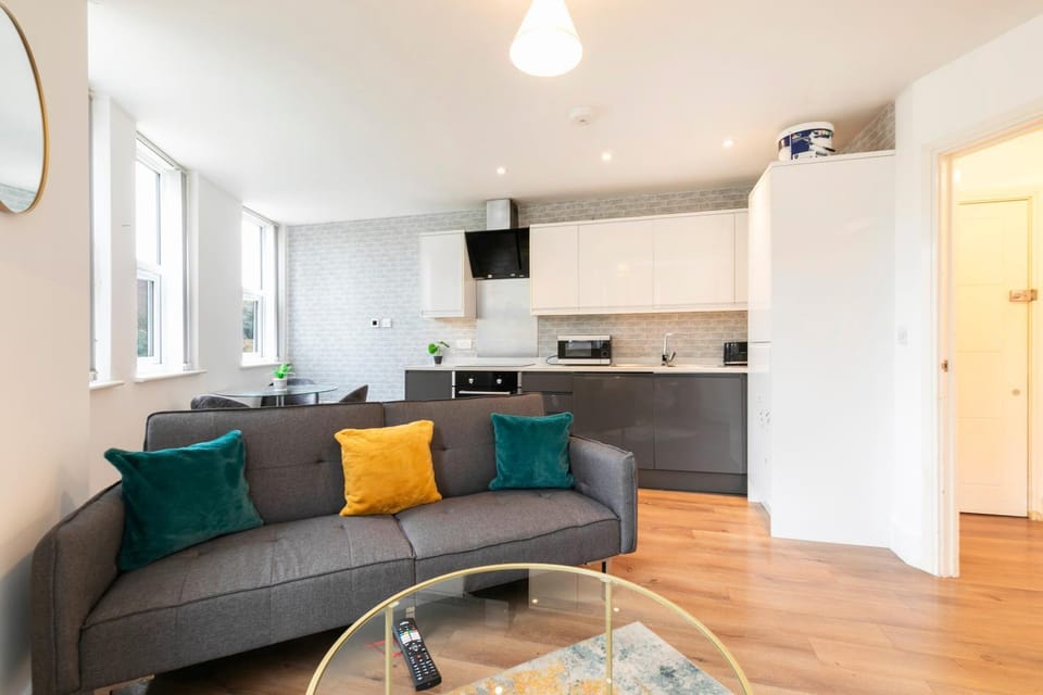 Kitchen or kitchenette, Living room