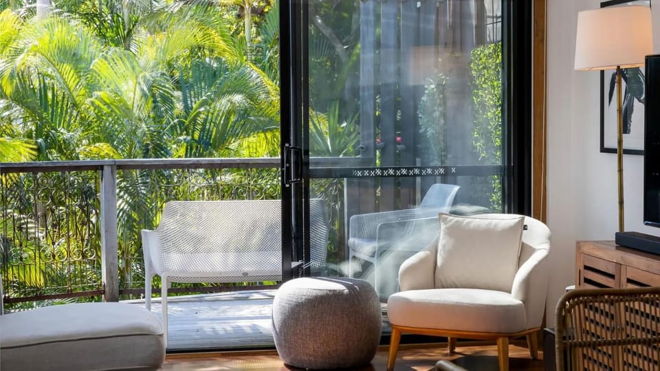 Tropical Escape a Sunshine Beach Retreat Apartment in Sunrise Beach