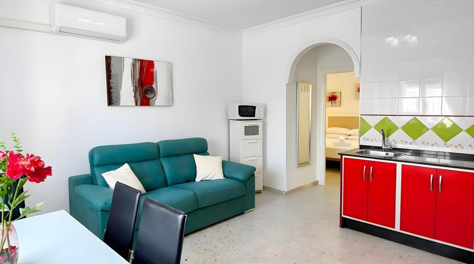 Apartamento con Aire Acondicionado y WiFi a Pasos de la Playa Apartment in Conil de la Frontera