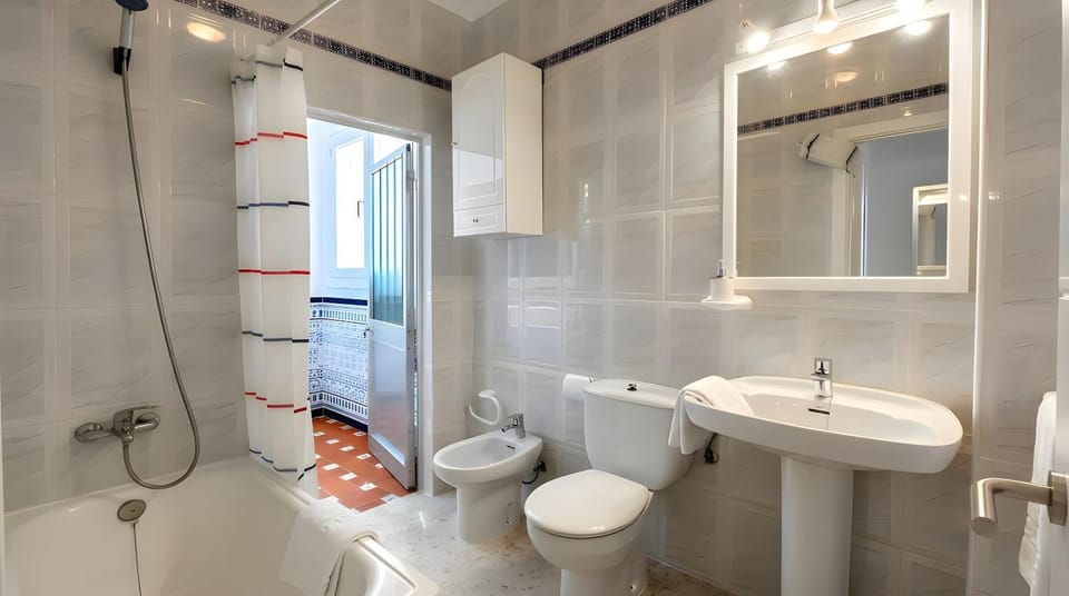 Apartamento con Aire Acondicionado y WiFi a Pasos de la Playa Apartment in Conil de la Frontera