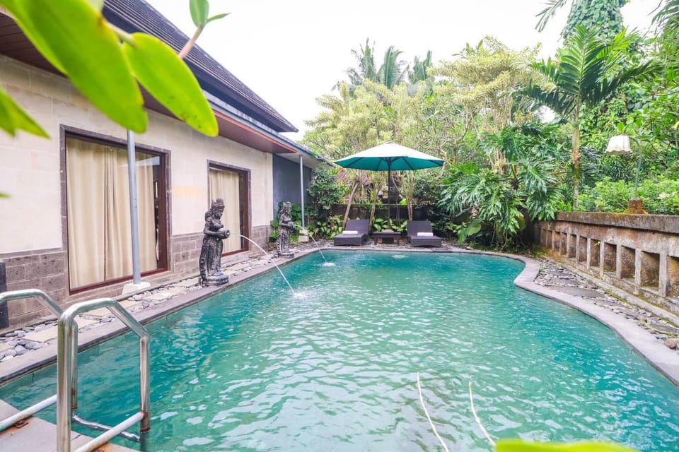 Ubud Garden View Suite Relaxing Pool Stay Bed and Breakfast in Ubud
