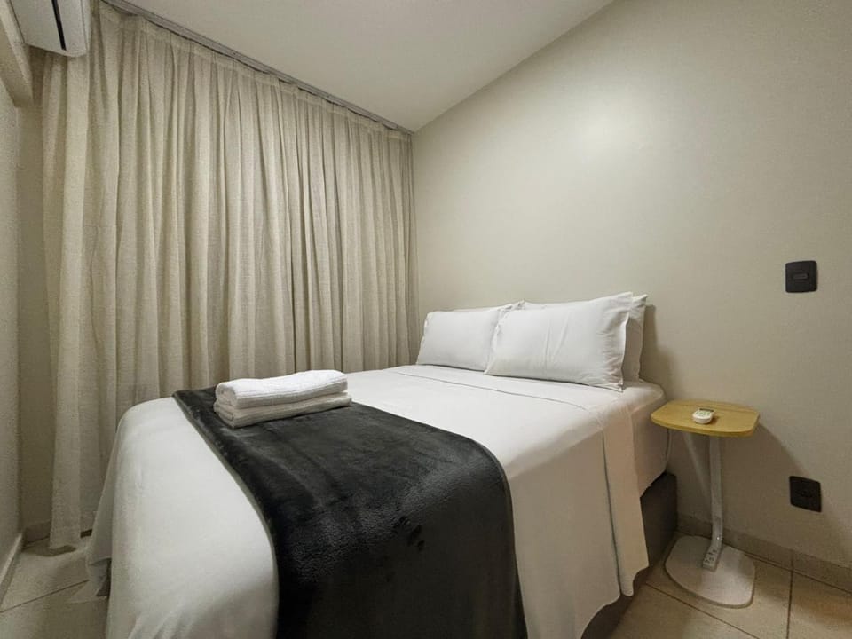 Bed, Bedroom, wardrobe, air conditioner