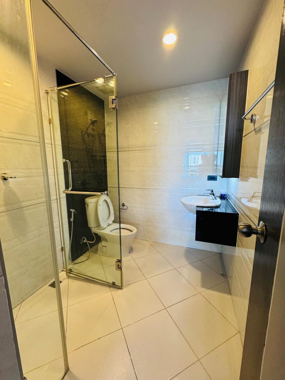 shared apartment only for women only one person Apartment in Pattaya City