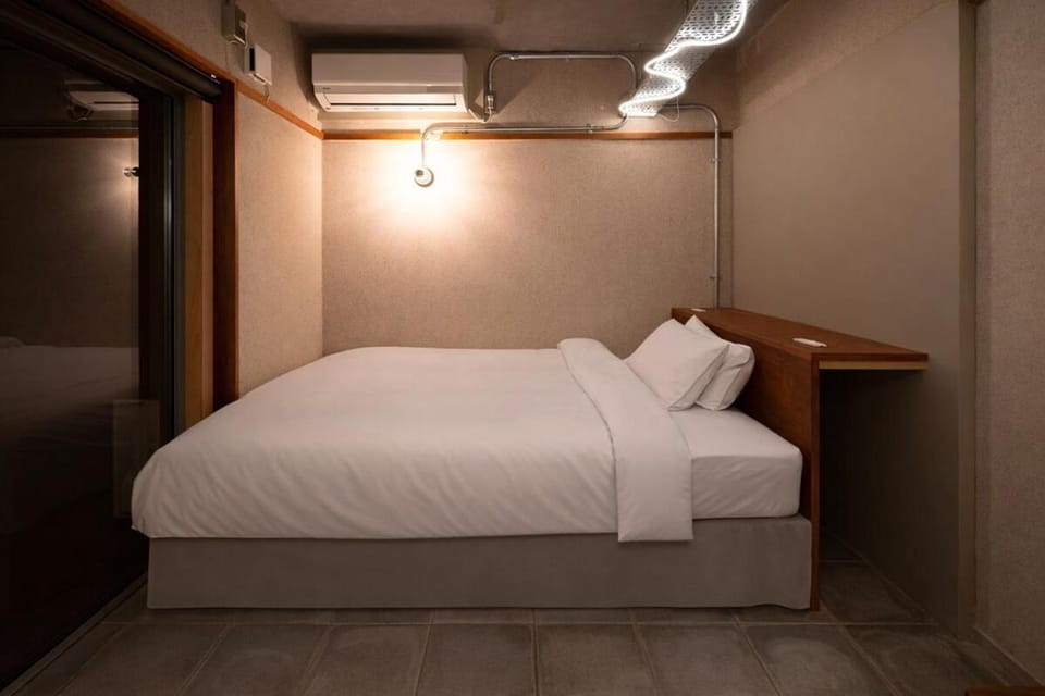 TAKIBASE119b178 Villa in Japan